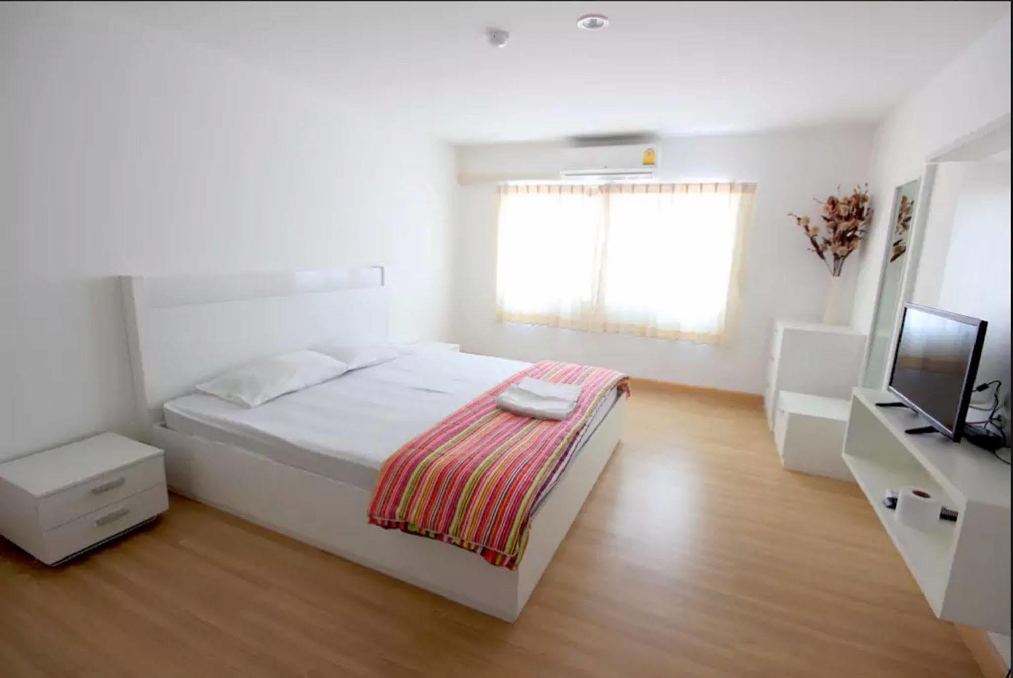 Mouroom Chiang Mai Extérieur photo