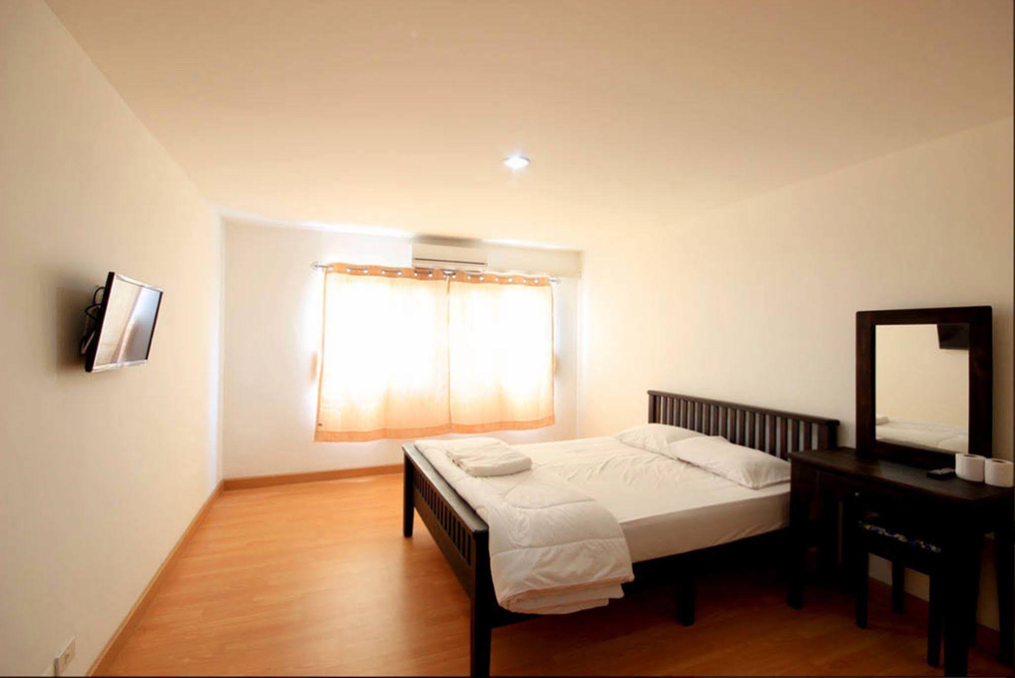 Mouroom Chiang Mai Extérieur photo